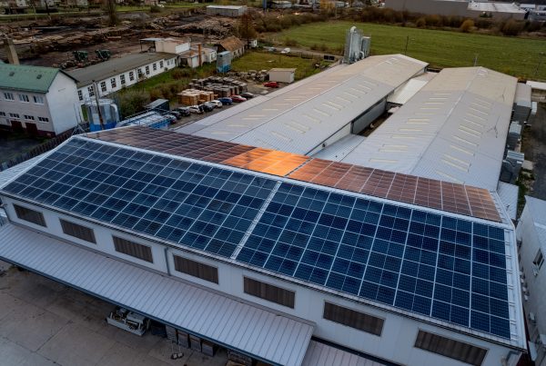 Fotovoltaico su capannone industriale di nuova costruzione: quando scatta l'obbligo?