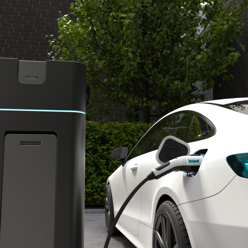 il boom delle auto elettriche accelera la transizione